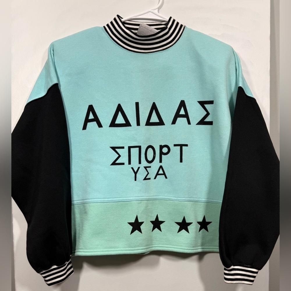 Adidas Aqua and Black/ White Crewneck Size M Fleece Sweatshirt